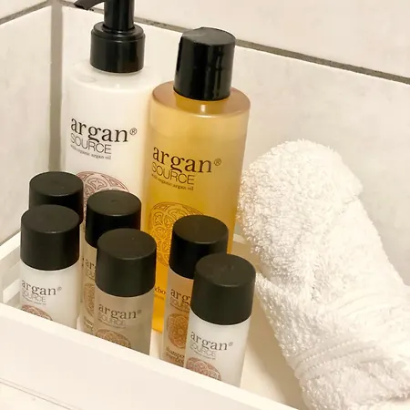 No̱410 View & Free Private Parking *